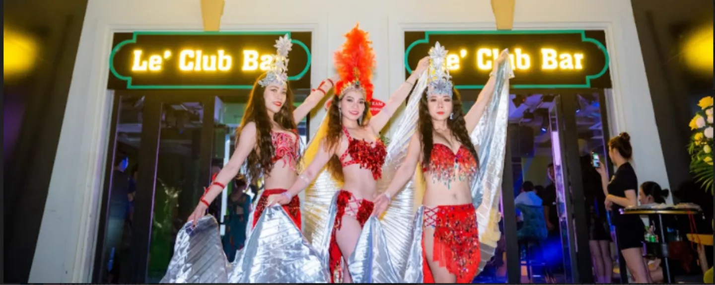 Le Club Bar