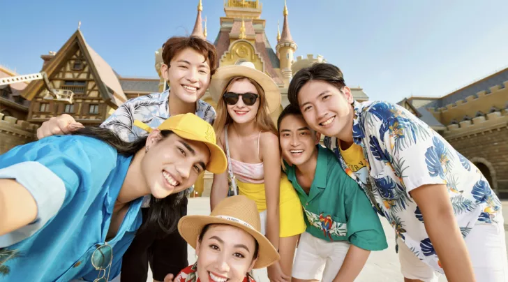 cung-biet-doi-Here-We-Go-kham-pha-muoi-trai-nghiem-chill-o-vinwonders-nha-trang