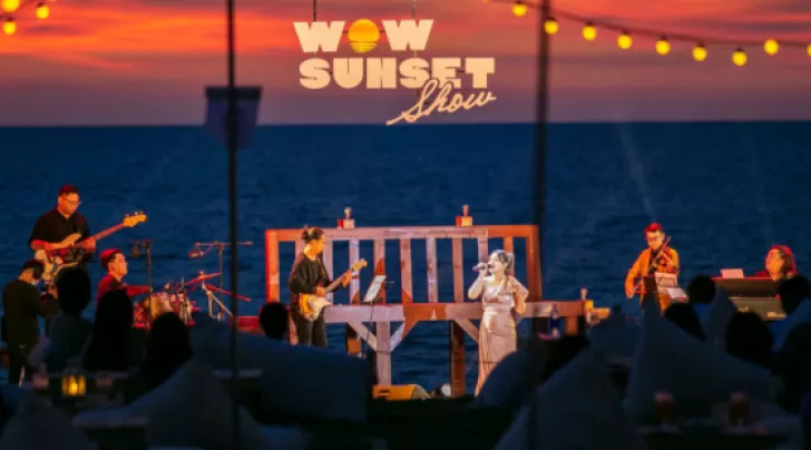 den sunset fest nem tron vi phu quoc anh thumb