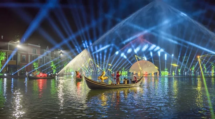 tai hien tron ven hinh anh mot chau au phon hoa