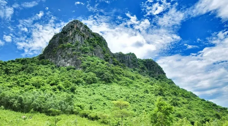 núi Thần Đinh