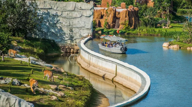 Vườn thú Vinpearl River Safari Nam Hội An
