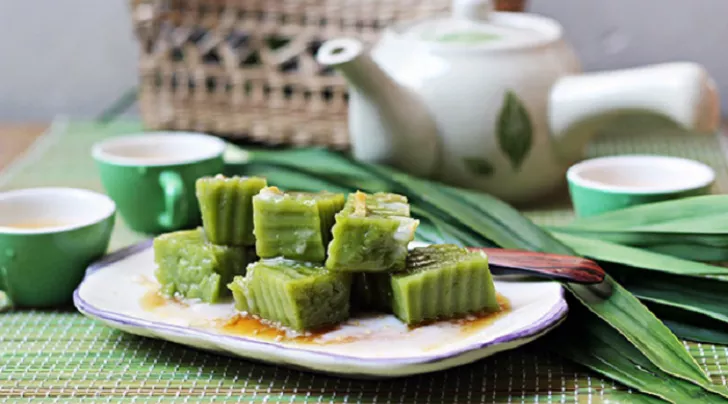 bánh đúc lá dứa