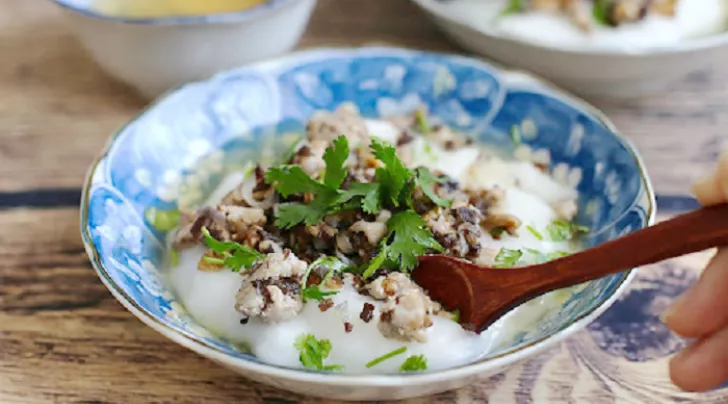 Bánh đúc nóng