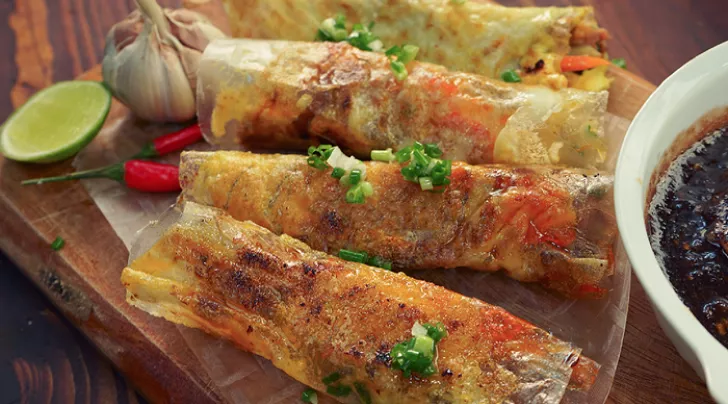 bánh tráng mắm ruốc