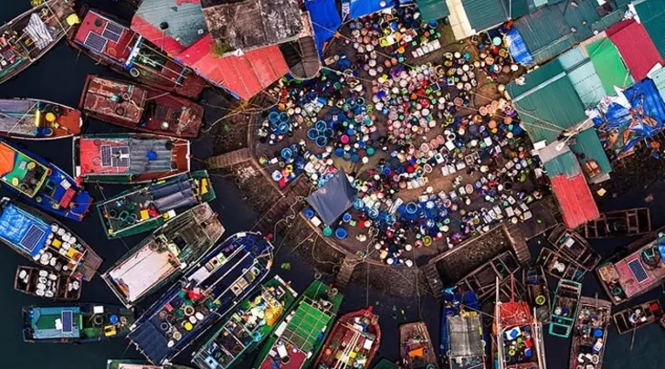 Chợ cá Hạ Long