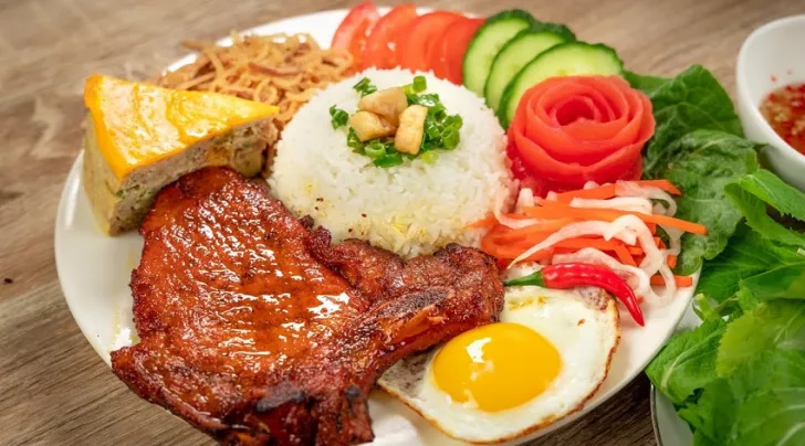 Cơm tấm ngon ở Sài Gòn