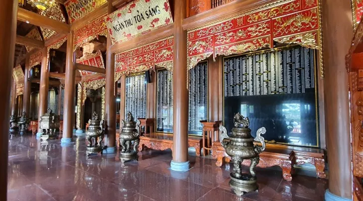 đền thờ Bác Hồ