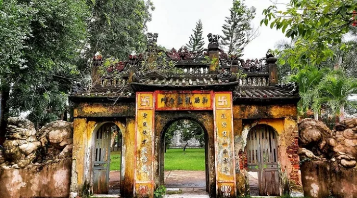 Chùa Chúc Thánh