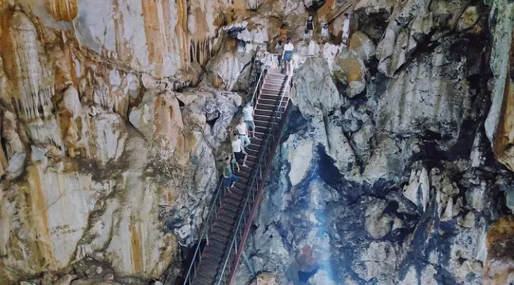 động Tiên Sơn Thanh Hóa 