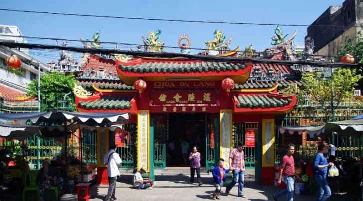 Quan Am Pagoda