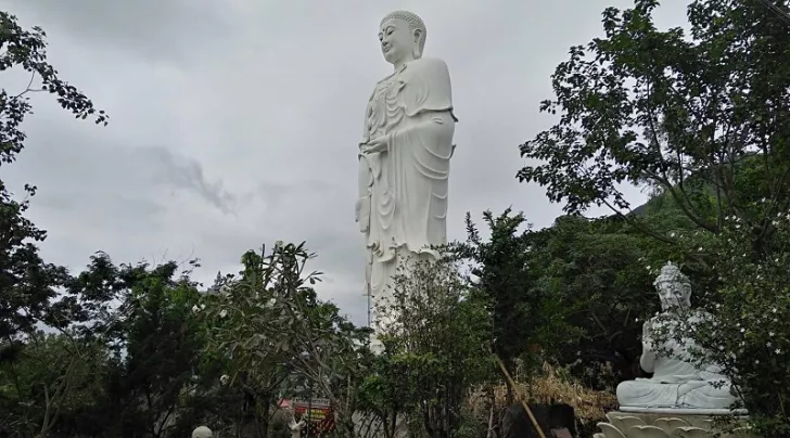 chùa Tòng Lâm Lô Sơn