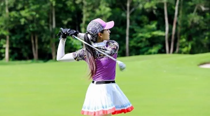 trang phục chơi golf