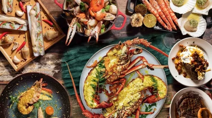 Hải sản bờ kè Nha Trang