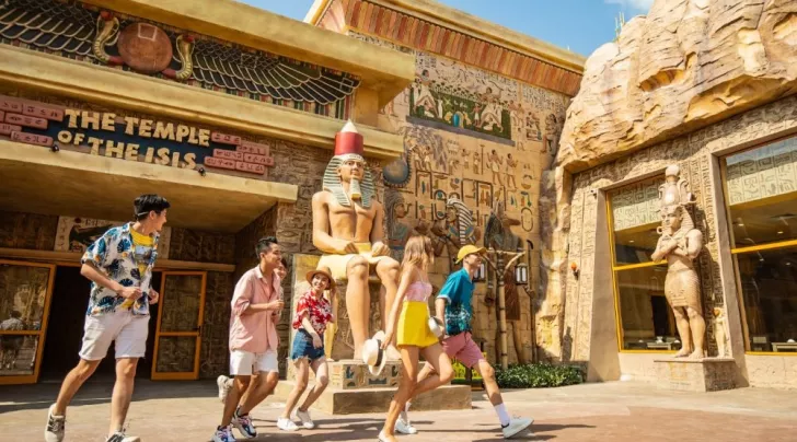 Vietnam amusement park