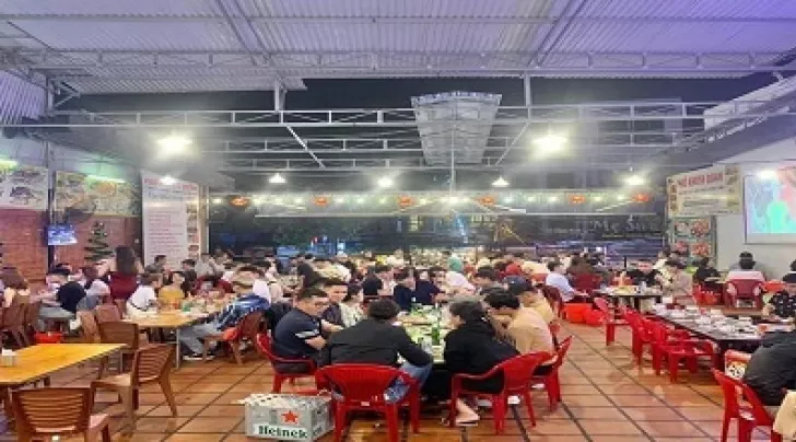 Ăn đêm Nha Trang