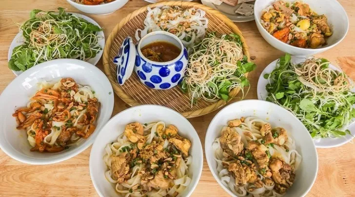 Ho Chi Minh City street food
