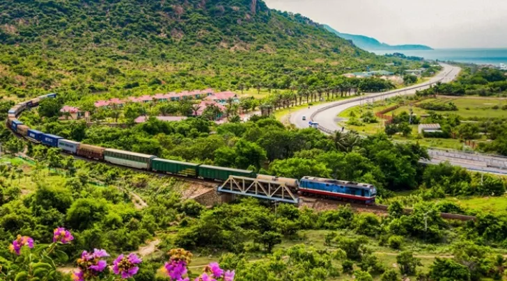 Ninh Binh to Hoi An