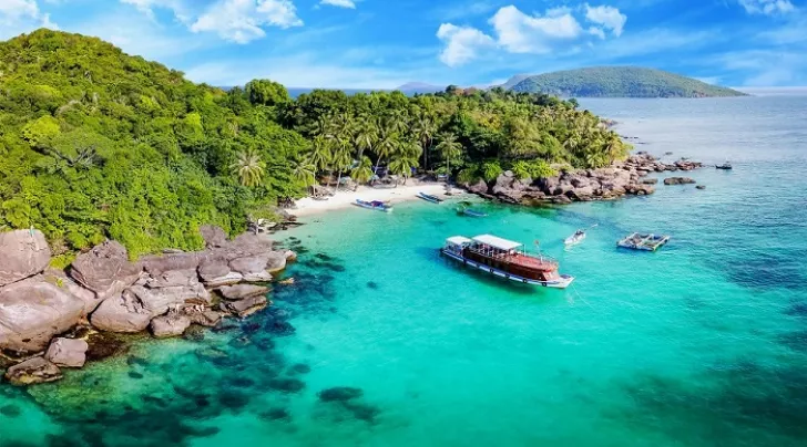 Manila to Phu Quoc