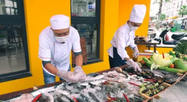 Thế giới hải sản Hàm Ninh
