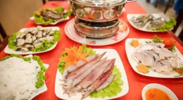 Bún quán - Hải sản tươi sống