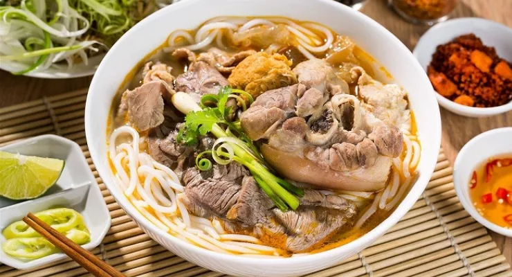 Bún bò Nha Trang