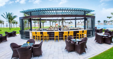 Pool Bar
