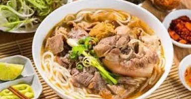 Bún Bò Huế - Bánh Canh Ghẹ