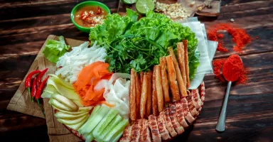 Nem Nướng Bếp Việt 