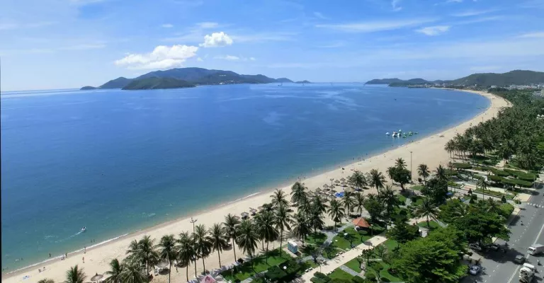 Nha Trang beach 