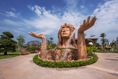 Hinh-anh-Grand-World-Phu-Quoc-Cong-vien-nghe-thuat-duong-dai-5