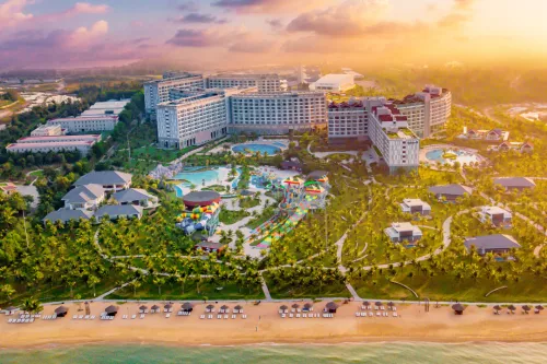 Hinh-anh-VinOasis-Phu-Quoc-Facade-1
