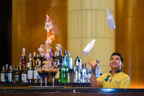 Hinh-anh-VinOasis-Phu-Quoc-Lobby_Bar-2
