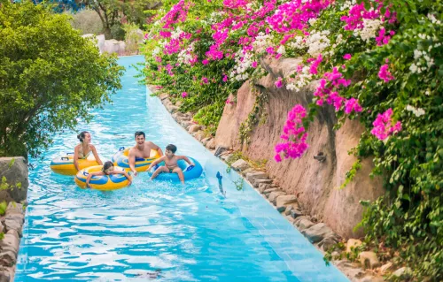 Hinh-anh-VinWonders-Nha-Trang-Water-World-Dong-song-luoi-so-3