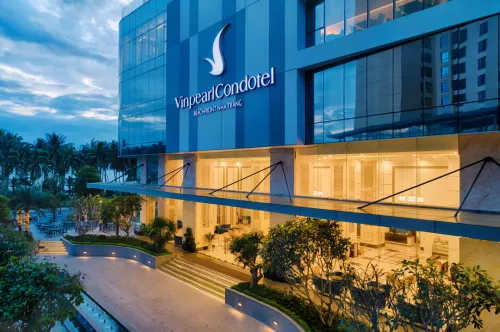 Hinh-anh-Vinpearl-Condotel-Beachfront-Nha_Trang-Facade-1