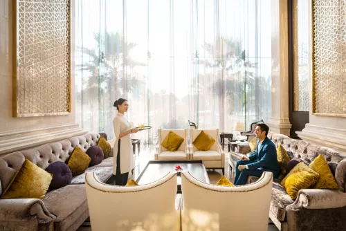 Hinh-anh-Vinpearl-Condotel-Riverfront-Da_Nang-Lounge_Bar5