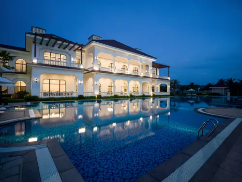 Hinh-anh-Vinpearl-Discovery-Coastalland_Phu_Quoc-Pool1