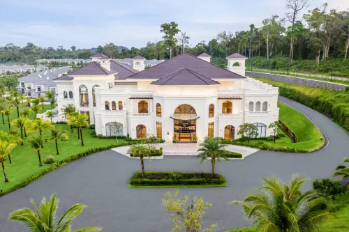 Hinh-anh-Vinpearl-Discovery-Greenhill-Phu-Quoc-Club_House_The_Nerin