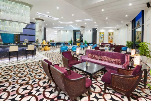 Hinh-anh-Vinpearl-Discovery-Sealink-Nha-Trang-Lobby_Bar2