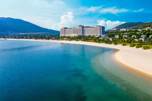Hinh-anh-Vinpearl-Discovery-Sealink-Nha-Trang-Nha_Trang