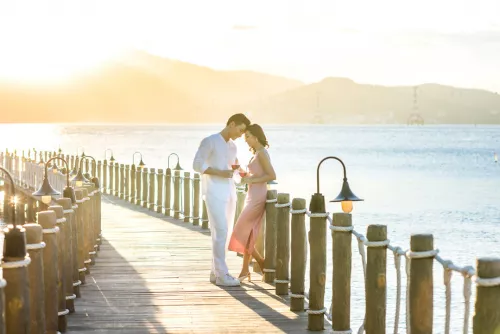 Hinh-anh-Vinpearl-Luxury-Nha-Trang-Wavebar