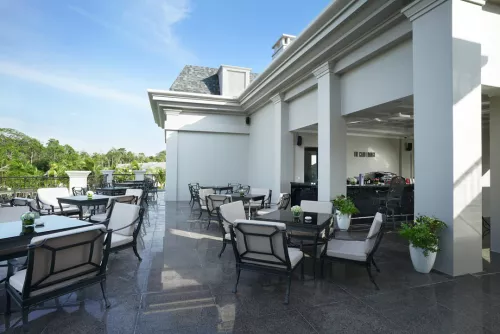 Hinh-anh-Vinpearl-Resort-&-Gofl-Phu-Quoc_The_Club_Lounge2