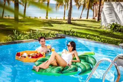 Hinh-anh-Vinpearl-Resort-&-Golf-Phu-Quoc-Villa-Pool-3