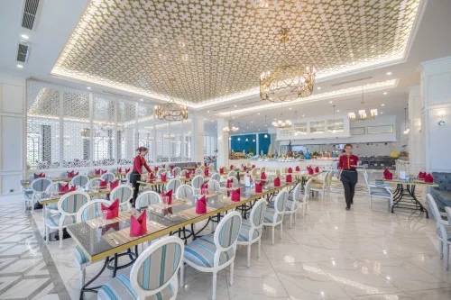 Hinh-anh-Vinpearl-Resort-&-Spa-Long-Beach-Nha-Trang_Restaurant3