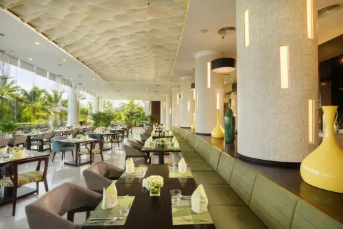 Hinh-anh-Vinpearl-Resort-&-Spa-Nha-Trang-Bay_Nha_Trang_Bay2