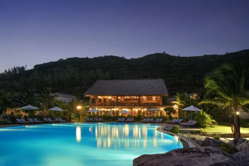 Hinh-anh-Vinpearl-Resort-&-Spa-Nha-Trang-Bay_Sandy1
