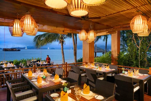 Hinh-anh-Vinpearl-Resort-&-Spa-Nha-Trang-Bay_The_Lagoon1