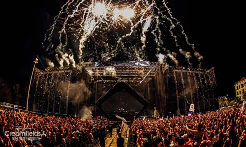 Hinh-anh-Phu-Quoc-United-Center-Creamfields-Hardwell-11