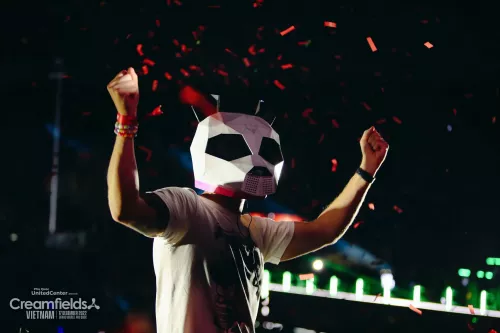 Hinh-anh-Phu-Quoc-United-Center-Creamfields-Pink-Panda-1
