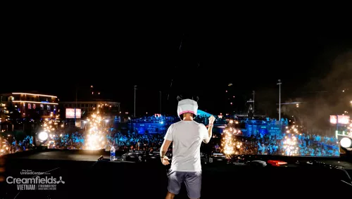 Hinh-anh-Phu-Quoc-United-Center-Creamfields-Pink-Panda-9